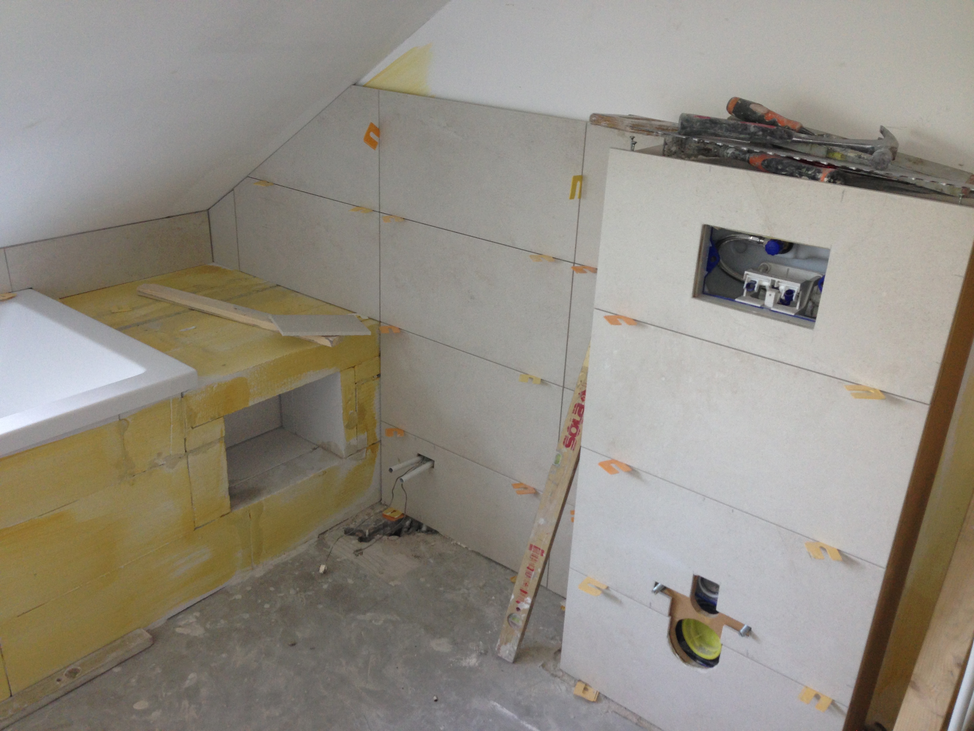 spotjes plaatsen badkamer nieuwe keuken keuken klaar nieuwe keuken Keuken Renovatie Limburg : spotjes plaatsen badkamer nieuwe keuken keuken klaar nieuwe keuken